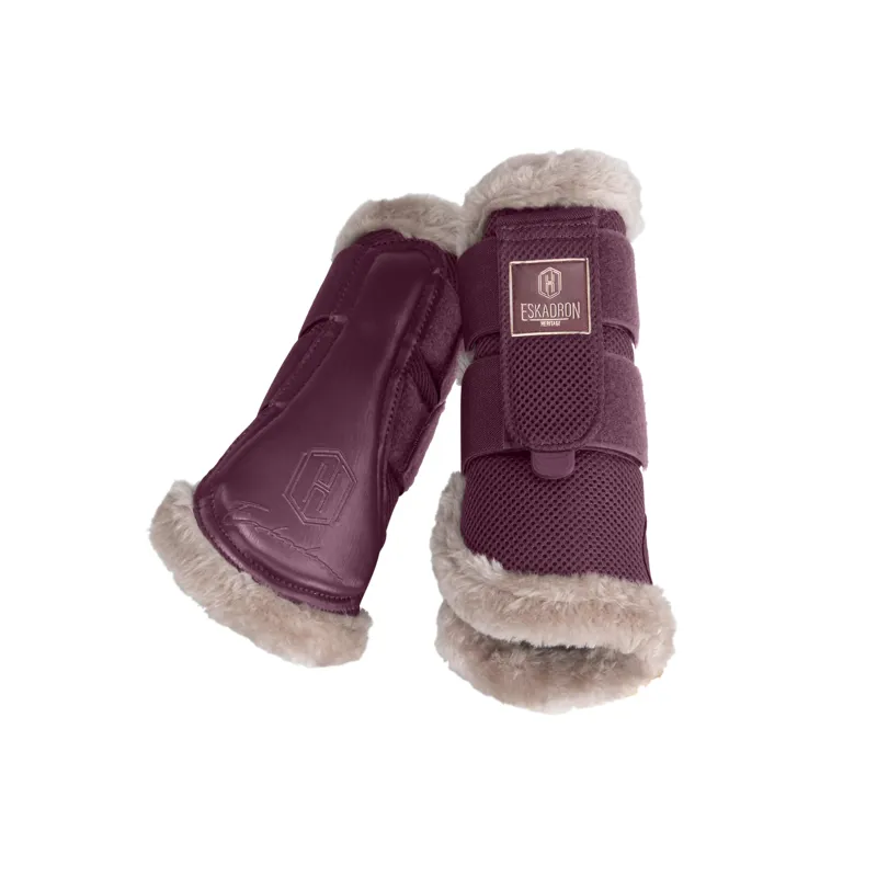 Eskadron tendon and fetlock boots clearance